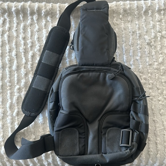 511 Tactical Backpack - Picture 5 of 8